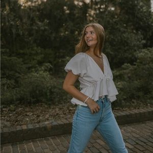 Meet your Posher, Eva